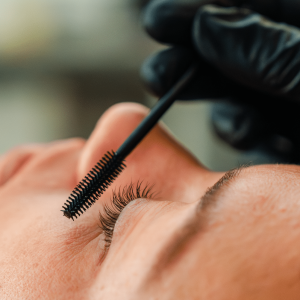 Brow lamination og lash lift